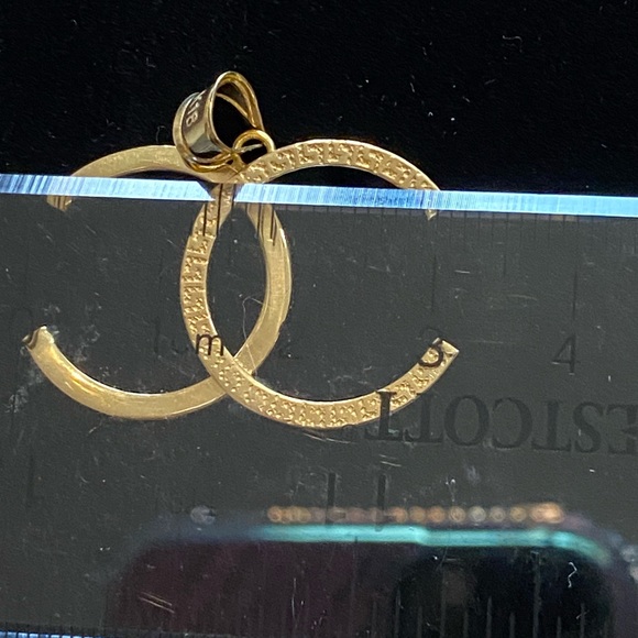 18k Real Saudi Gold Pendant Sz 1.9 Grms - Picture 3 of 6